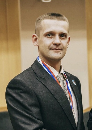 Дедков Дмитрий Вячеславович.